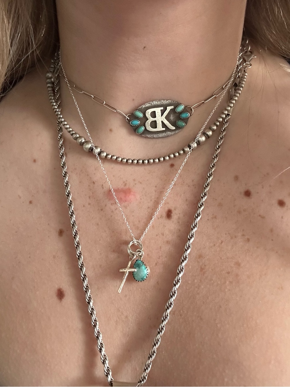 Whitewater turquoise necklace with cross charm - Picture 3 of 3